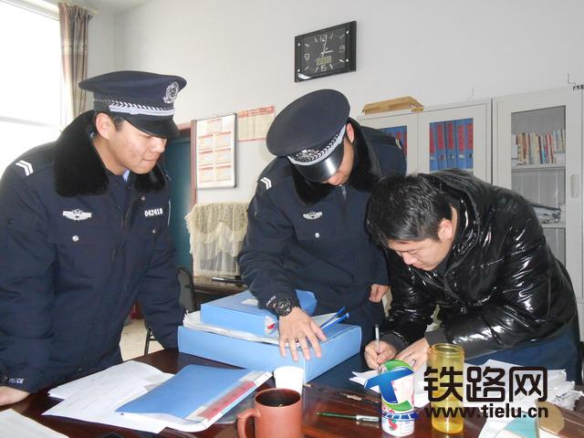 1456937193244109.jpg 15.jpg