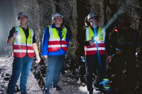 ЇFؑc܉ͨ15̖16ĿhTɲ ԡE㟒 ׌h܉OWҫ